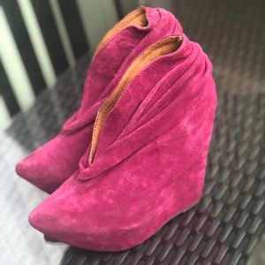 Pink zoomie Jeffrey Campbell wedges